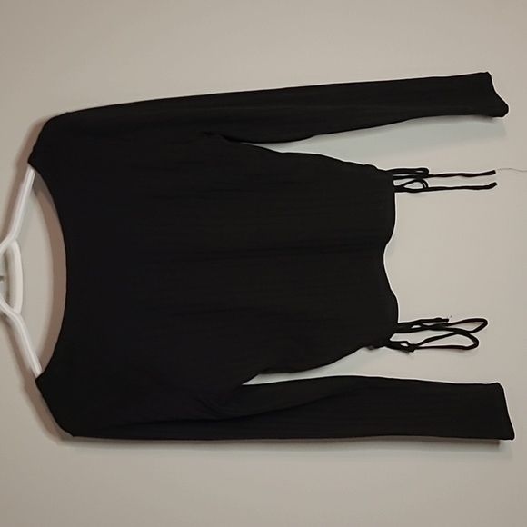 Kendall & Kylie Top - Picture 4 of 4